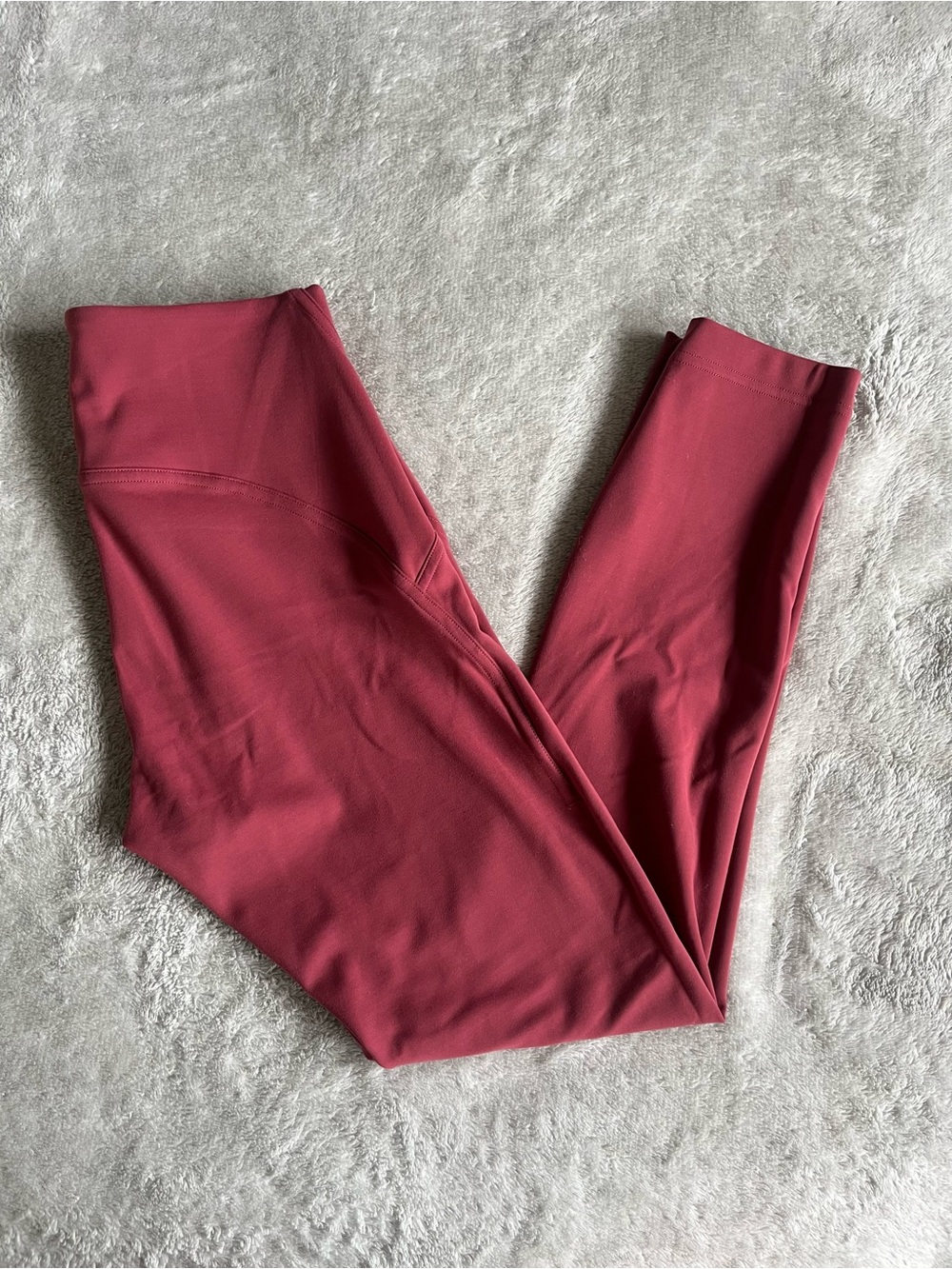 Lululemon InStill Tights 25” size 6